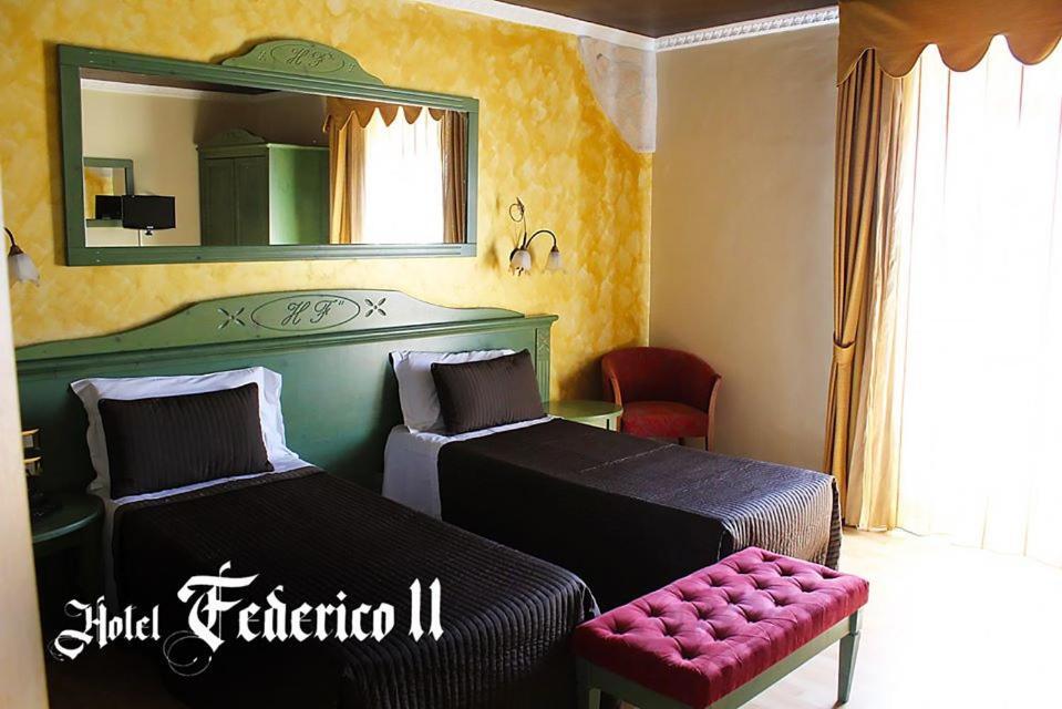 Federico Ii 3*